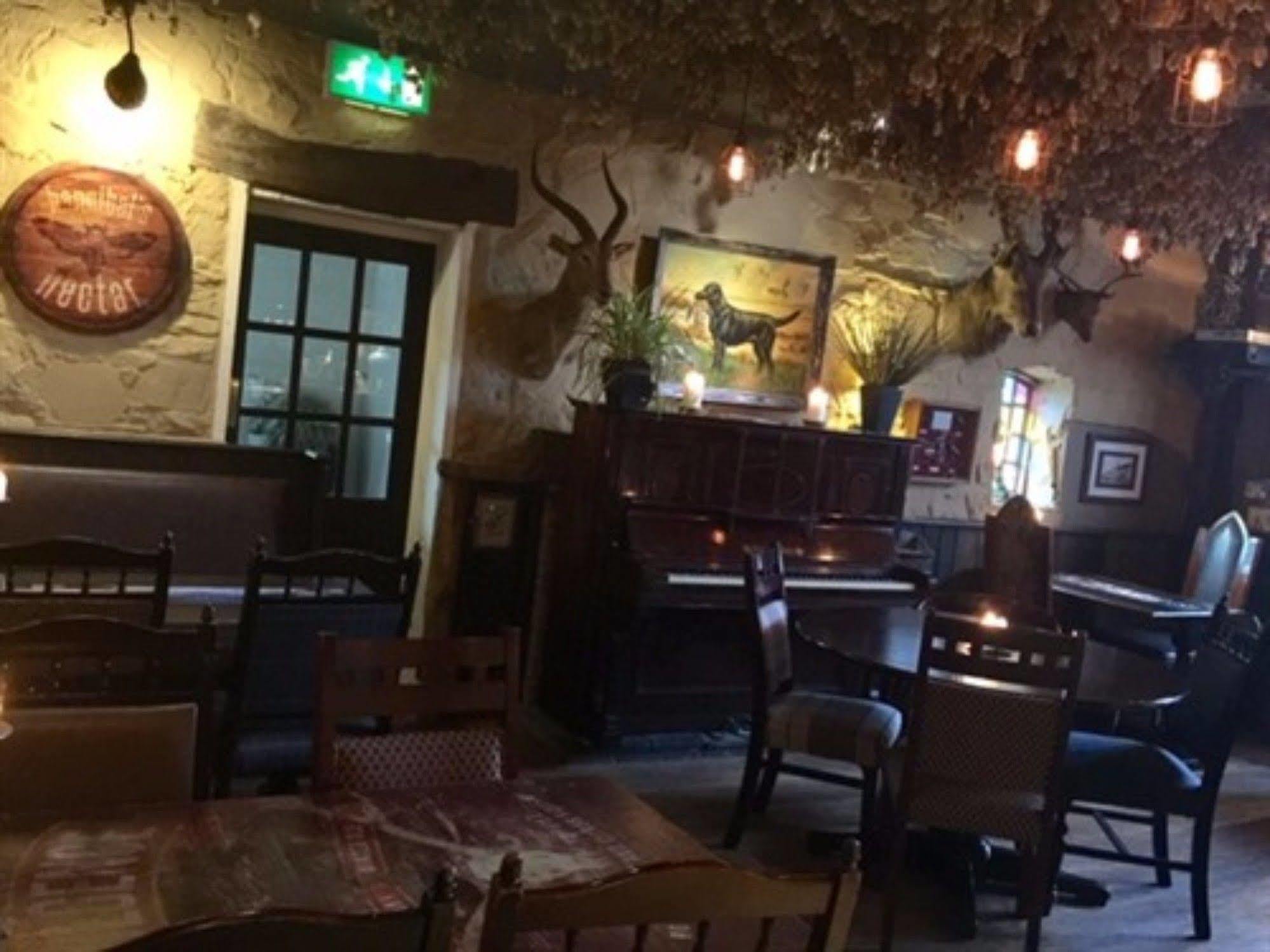 The Swan Inn Нантвіч Екстер'єр фото