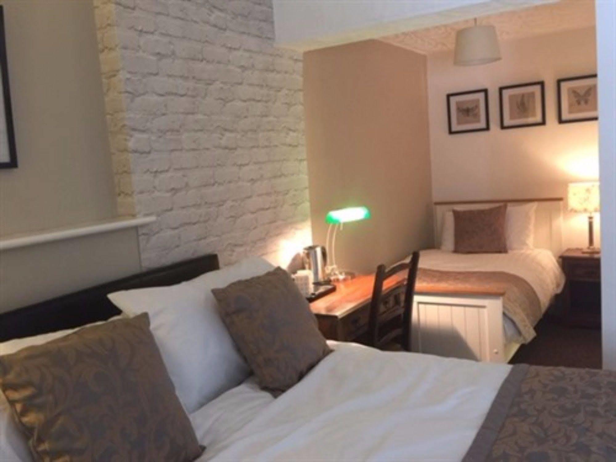 The Swan Inn Нантвіч Екстер'єр фото